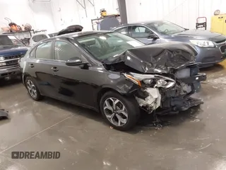 2019 Kia Forte LXS с VIN 3KPF24AD1KE017574, выставлен на аукционе IAAI как лот 42326500 с пробегом 71 630 миль миль и . История ставок и продаж доступна на DreamBid. Изображение 1.