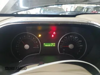 2006 Ford Explorer XLT z VIN 1FMEU73E06UB02857, wystawiony jako Copart lot #57403205 z przebiegiem 186 605 mil mil oraz Szkoda całkowita • Salvage title. Historia ofert i sprzedaży dostępna na DreamBid. Obrazek 9.