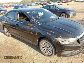 2019 Volkswagen Jetta S z VIN 3VWCB7BU6KM144584, wystawiony jako IAAI lot #41963870 z przebiegiem 205 028 mil mil oraz . Historia ofert i sprzedaży dostępna na DreamBid. Obrazek 6.