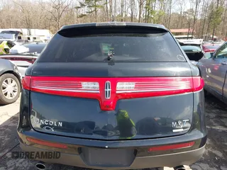 2010 Lincoln MKT EcoBoost with VIN 2LMHJ5AT3ABJ15584, listed as a IAAI auction lot 41743278 with 258,887 mi miles and . Bid and sale history available at DreamBid. Image 16.