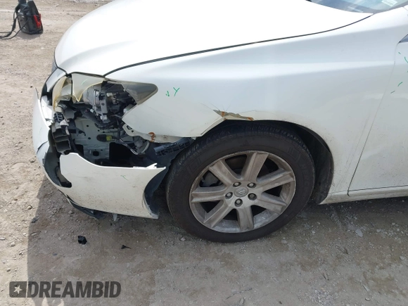 2007 Lexus ES 350 with VIN JTHBJ46G672036886, listed as a IAAI auction lot 42006144 with 181,192 mi miles. Bid and sale history available at carsss.com. Image 6.