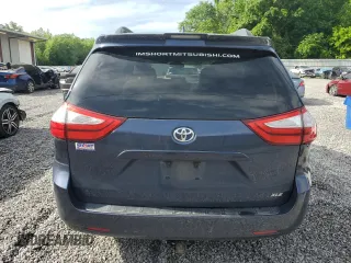 2018 Toyota Sienna XLE Auto Access Seat с VIN 5TDYZ3DC2JS938076, выставлен на аукционе Copart как лот 55226985 с пробегом 222 834 миль миль и Списание • Salvage title. История ставок и продаж доступна на DreamBid. Изображение 6.