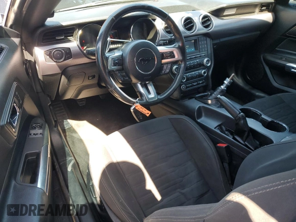 2016 Ford Mustang EcoBoost z VIN 1FA6P8TH0G5226581, wystawiony jako Copart lot #51758005 z przebiegiem 123 723 mil mil oraz Czysty tytuł • Clean title. Historia ofert i sprzedaży dostępna na DreamBid. Obrazek 8.
