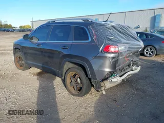 2015 Jeep Cherokee Limited with VIN 1C4PJMDS4FW659798, listed as a IAAI auction lot 40482812 with 65,453 mi miles. Bid and sale history available at carsss.com. Image 3.