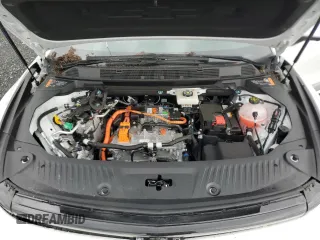 2024 Chevrolet Equinox EV LT z VIN 3GN7DLRP1RS260215, wystawiony jako Copart lot #56477025 z przebiegiem 7370 mil mil oraz Szkody całkowita. Historia ofert i sprzedaży dostępna na DreamBid. Obrazek 12.