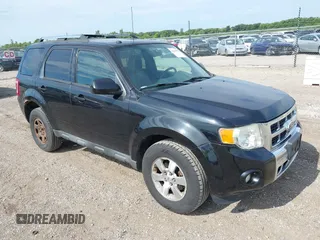 2011 Ford Escape Limited с VIN 1FMCU0EG7BKA13807, выставлен на аукционе IAAI как лот 42661778 с пробегом 213 824 миль миль и . История ставок и продаж доступна на DreamBid. Изображение 1.
