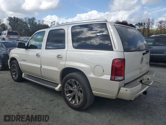2004 Cadillac Escalade z VIN 1GYEC63T04R277457, wystawiony jako Copart lot #78555564 z przebiegiem 170 153 mil mil oraz Szkoda całkowita • Salvage title. Historia ofert i sprzedaży dostępna na DreamBid. Obrazek 2.