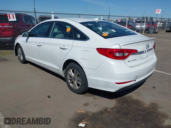 2017 Hyundai Sonata 2.4L with VIN 5NPE24AF6HH565572, listed as a IAAI auction lot 41968741 with Not Provided miles and . Bid and sale history available at carsss.com. Image 3.
