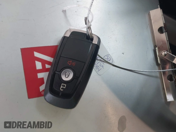 2020 Ford Escape SE with VIN 1FMCU0G68LUB95091, listed as a IAAI auction lot 42548510 with 101,708 mi miles and . Bid and sale history available at DreamBid. Image 11.