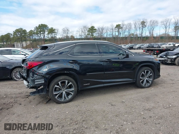 2018 Lexus RX with VIN 2T2BGMCA0JC024236, listed as a IAAI auction lot 42032485 with 105,046 mi miles. Bid and sale history available at carsss.com. Image 13.