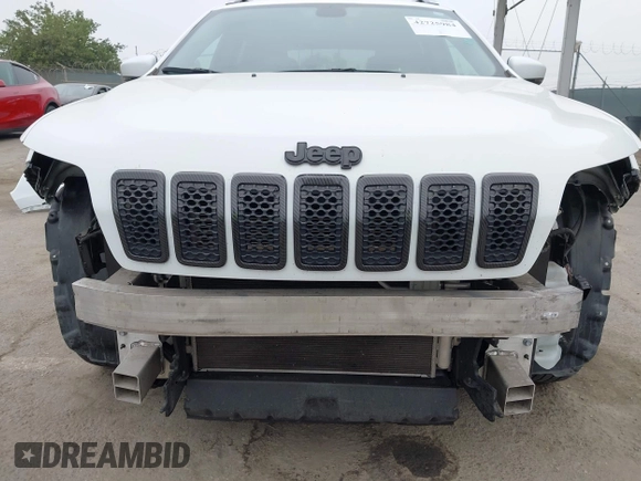 2020 Jeep Cherokee Latitude Plus with VIN 1C4PJLLB8LD601289, listed as a IAAI auction lot 42725984 with 121,533 mi miles and . Bid and sale history available at DreamBid. Image 6.