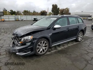 2017 Volkswagen Golf S z VIN 3VWH17AU6HM541294, wystawiony jako Copart lot #53648735 z przebiegiem 49 712 mil mil oraz Szkoda całkowita • Salvage title. Historia ofert i sprzedaży dostępna na DreamBid. Obrazek 1.