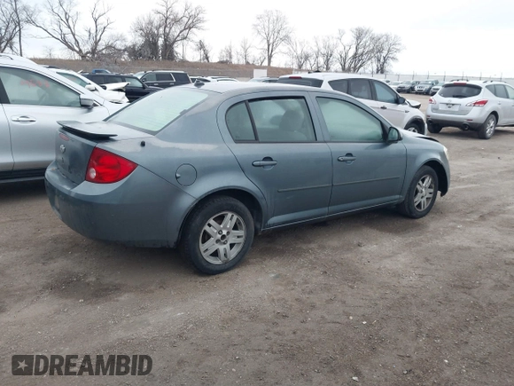 2005 Chevrolet Cobalt LS with VIN 1G1AL52F957518660, listed as a IAAI auction lot 41204346 with 261,326 mi miles and . Bid and sale history available at DreamBid. Image 4.