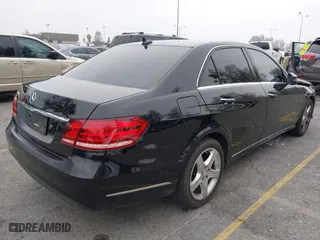 2016 Mercedes-Benz E-Class E 350 Sport with VIN WDDHF5KB5GB268771, listed as a IAAI auction lot 41437933 with 92,990 mi miles. Bid and sale history available at carsss.com. Image 4.