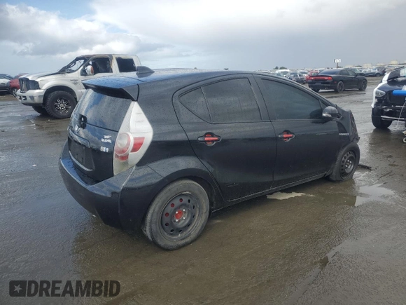 2015 Toyota Prius One with VIN JTDKDTB34F1101938, listed as a Copart auction lot 51295095 with 136,461 mi miles and Salvage Title. Bid and sale history available at carsss.com. Image 3.