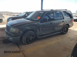 2003 Ford Expedition Special Service z VIN 1FMRU15W63LB04523, wystawiony jako Copart lot #53377785 z przebiegiem Nie podano mil oraz Szkoda całkowita • Salvage title. Historia ofert i sprzedaży dostępna na DreamBid. Obrazek 1.