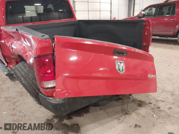 2017 Ram 1500 Express with VIN 1C6RR7FT2HS620587, listed as a IAAI auction lot 41330415 with 225,389 mi miles. Bid and sale history available at carsss.com. Image 17.