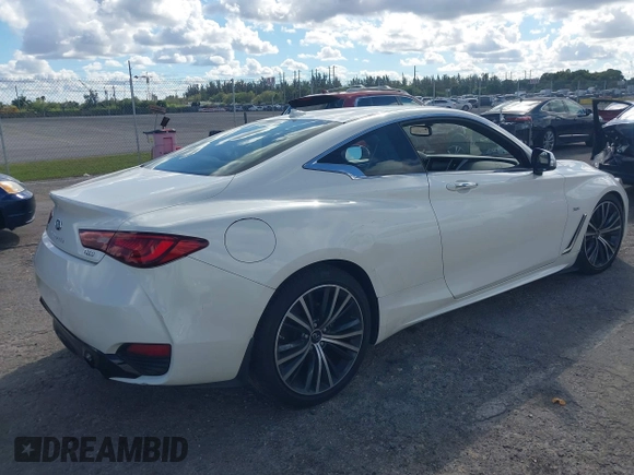 2020 Infiniti Q60 Luxe with VIN JN1EV7EK2LM340406, listed as a IAAI auction lot 41641294 with 35,239 mi miles and . Bid and sale history available at carsss.com. Image 4.