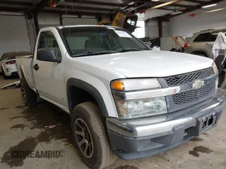2008 Chevrolet Colorado LS z VIN 1GCDT199088142569, wystawiony jako IAAI lot #42432666 z przebiegiem 182 167 mil mil oraz . Historia ofert i sprzedaży dostępna na DreamBid. Obrazek 1.