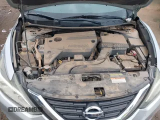 2016 Nissan Altima SR with VIN 1N4AL3AP9GC197161, listed as a IAAI auction lot 42147833 with 135,700 mi miles and . Bid and sale history available at DreamBid. Image 10.