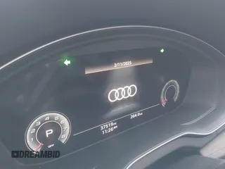 2021 Audi Q5 Premium Plus with VIN WA1BAAFY5M2057078, listed as a IAAI auction lot 41542170 with 37,519 mi miles. Bid and sale history available at carsss.com. Image 7.
