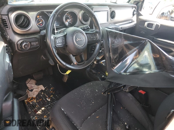2020 Jeep Wrangler Unlimited Sport Altitude with VIN 1C4HJXDN7LW224107, listed as a Copart auction lot 61435715 with 38,151 mi miles and Salvage title. Bid and sale history available at DreamBid. Image 8.