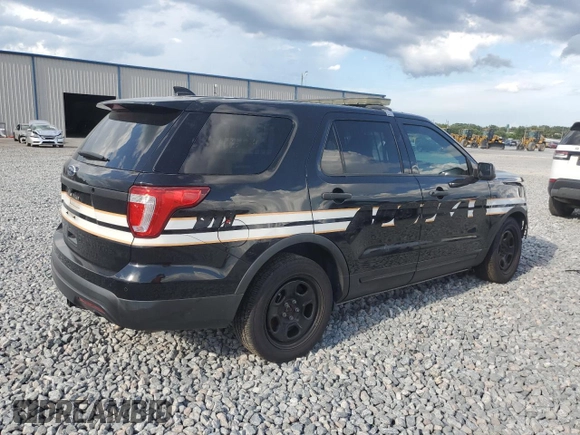 2017 Ford Police Interceptor Utility z VIN 1FM5K8AR8HGD44315, wystawiony jako Copart lot #60288855 z przebiegiem 77 052 mil mil oraz Szkoda całkowita • Salvage title. Historia ofert i sprzedaży dostępna na DreamBid. Obrazek 3.