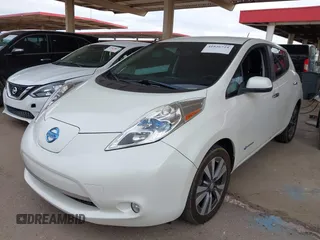 2015 Nissan LEAF SV with VIN 1N4AZ0CP1FC316894, listed as a IAAI auction lot 41826724 with 57,195 mi miles. Bid and sale history available at carsss.com. Image 2.