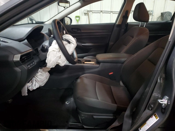 2024 Nissan Altima 2.5 S with VIN 1N4BL4BV3RN307734, listed as a Copart auction lot 47166435 with 90,060 mi miles and Salvage Title. Bid and sale history available at carsss.com. Image 7.