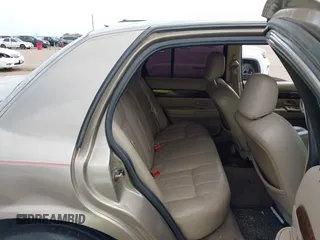 2004 Mercury Grand Marquis GS with VIN 2MEFM74W94X671873, listed as a IAAI auction lot 42130841 with 92,757 mi miles and . Bid and sale history available at DreamBid. Image 8.