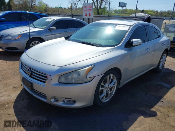 2013 Nissan Maxima SV with VIN 1N4AA5AP4DC828945, listed as a IAAI auction lot 41995127 with 169,754 mi miles and . Bid and sale history available at DreamBid. Image 17.