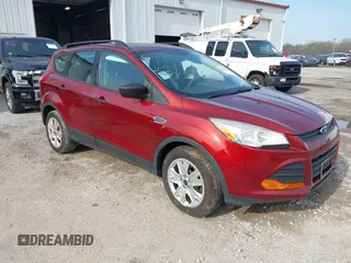 2014 Ford Escape S с VIN 1FMCU0F71EUD78023, выставлен на аукционе IAAI как лот 42117424 с пробегом 92 420 миль миль и . История ставок и продаж доступна на DreamBid. Изображение 1.
