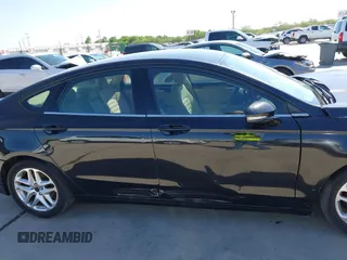 2013 Ford Fusion SE with VIN 3FA6P0H72DR137542, listed as a IAAI auction lot 41977665 with 137,635 mi miles and . Bid and sale history available at carsss.com. Image 13.