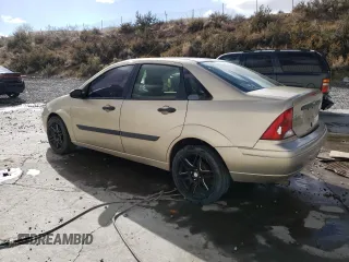 2000 Ford Focus LX with VIN 1FAFP33P8YW381773, listed as a Copart auction lot 80168174 with 151,410 mi miles and Salvage Title. Bid and sale history available at DreamBid. Image 2.