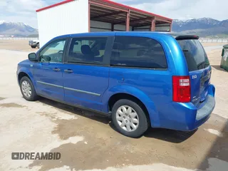 2008 Dodge Grand Caravan SE with VIN 2D8HN44H08R772738, listed as a IAAI auction lot 42046698 with 76,165 mi miles and . Bid and sale history available at DreamBid. Image 3.