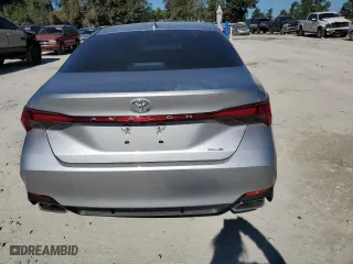 2022 Toyota Avalon XLE with VIN 4T1AZ1FB2NU082592, listed as a Copart auction lot 88888385 with 35,112 mi miles and Salvage Title. Bid and sale history available at carsss.com. Image 6.