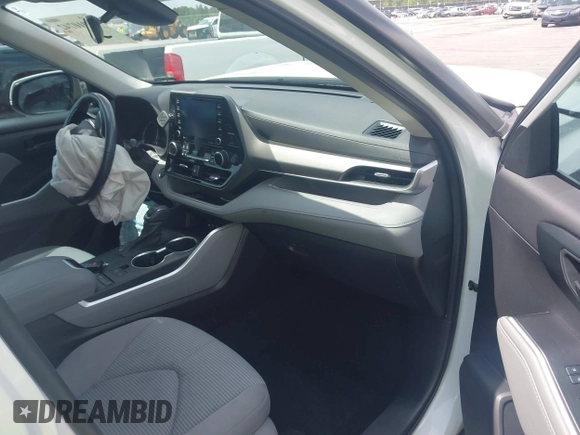 2021 Toyota Highlander L with VIN 5TDZZRAH7MS516123, listed as a IAAI auction lot 42010742 with 63,299 mi miles and . Bid and sale history available at DreamBid. Image 5.