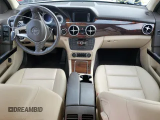 2013 Mercedes-Benz GLK 350 with VIN WDCGG5HB8DG053677, listed as a Copart auction lot 74682684 with Not Provided miles and Salvage Title. Bid and sale history available at DreamBid. Image 8.