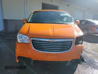 2015 Chrysler Town & Country Touring with VIN 2C4RC1BG0FR720704, listed as a Copart auction lot 55665444 with 163,385 mi miles and Salvage Title. Bid and sale history available at carsss.com. Image 5.