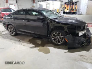 2016 Chrysler 200 S z VIN 1C3CCCBB3GN178183, wystawiony jako Copart lot #86161394 z przebiegiem 28 113 mil mil oraz Szkoda całkowita • Salvage title. Historia ofert i sprzedaży dostępna na DreamBid. Obrazek 4.