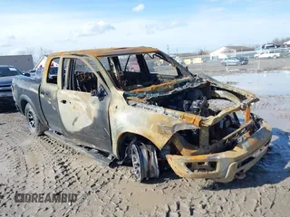 2017 Ram 1500 Rebel z VIN 1C6RR7YT1HS571427, wystawiony jako IAAI lot #41674882 z przebiegiem Nie podano mil oraz . Historia ofert i sprzedaży dostępna na DreamBid. Obrazek 1.