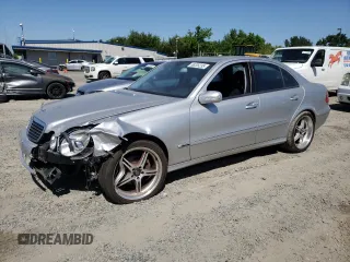 2003 Mercedes-Benz E 320 z VIN WDBUF65J13A168117, wystawiony jako Copart lot #56205235 z przebiegiem Nie podano mil oraz Szkoda całkowita • Salvage title. Historia ofert i sprzedaży dostępna na DreamBid. Obrazek 1.