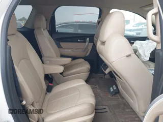 2012 GMC Acadia SLT1 with VIN 1GKKRREDXCJ190066, listed as a IAAI auction lot 42183440 with 138,711 mi miles. Bid and sale history available at carsss.com. Image 8.