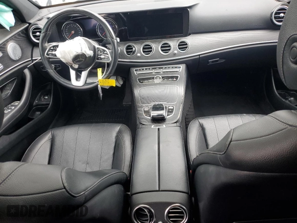 2019 Mercedes-Benz E 300 with VIN WDDZF4JB3KA544346, listed as a Copart auction lot 54912055 with Not Provided miles and Clean Title. Bid and sale history available at DreamBid. Image 8.