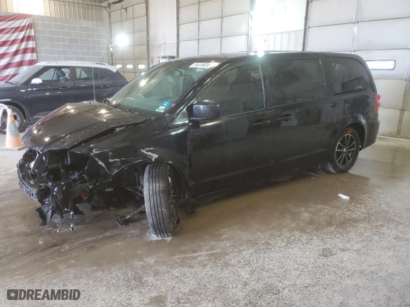 2019 Dodge Grand Caravan SE with VIN 2C4RDGBG1KR664900, listed as a Copart auction lot 74618834 with 52,208 mi miles and Salvage Title. Bid and sale history available at carsss.com. Image 1.
