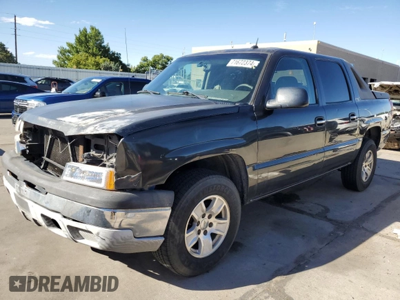 2005 Chevrolet Avalanche LS with VIN 3GNEC12Z35G168353, listed as a Copart auction lot 71672374 with 245,709 mi miles and Salvage Title. Bid and sale history available at carsss.com. Image 1.