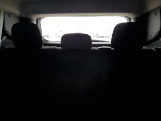 2019 Jeep Renegade Latitude z VIN ZACNJABB0KPJ76094, wystawiony jako Copart lot #51431205 z przebiegiem Nie podano mil oraz Nie do naprawy • Non repairable. Historia ofert i sprzedaży dostępna na DreamBid. Obrazek 10.