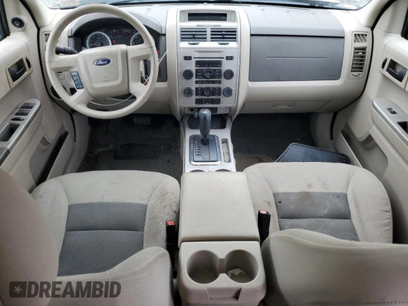 2008 Ford Escape XLT с VIN 1FMCU93118KC45606, выставлен на аукционе Copart как лот 58634705 с пробегом 122 209 миль миль и Списание • Salvage title. История ставок и продаж доступна на DreamBid. Изображение 8.