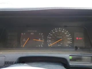 1990 Toyota Camry DLX z VIN 4T1SV21E8LU165609, wystawiony jako Copart lot #79314534 z przebiegiem 153 006 mil mil oraz Szkoda całkowita • Salvage title. Historia ofert i sprzedaży dostępna na DreamBid. Obrazek 9.