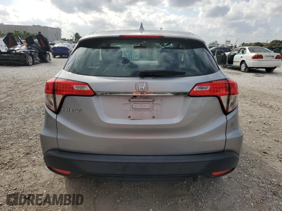 2022 Honda HR-V LX with VIN 3CZRU5H31NM702317, listed as a Copart auction lot 46328015 with 26,531 mi miles and Non repairable. Bid and sale history available at DreamBid. Image 6.